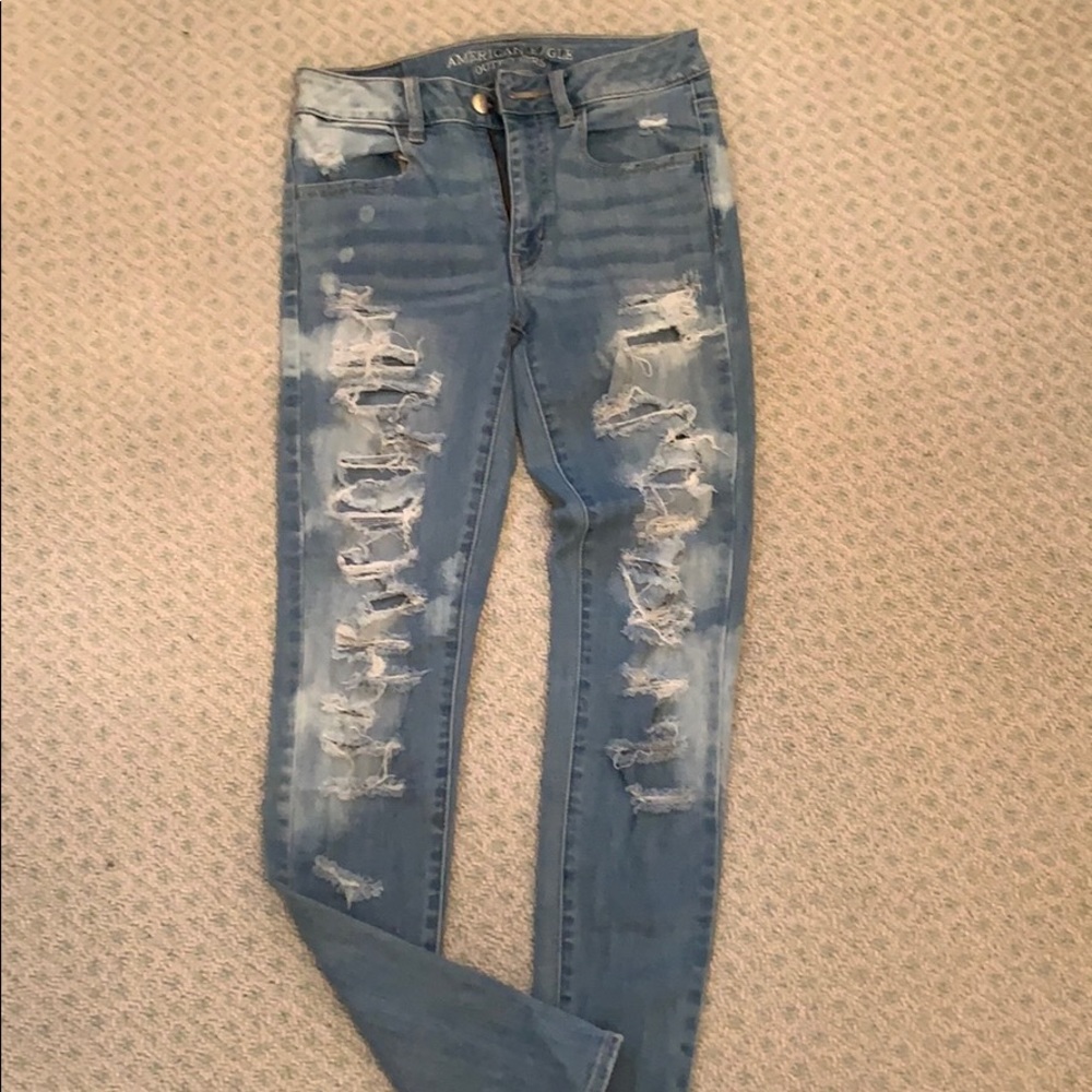 ripped skinny jeans